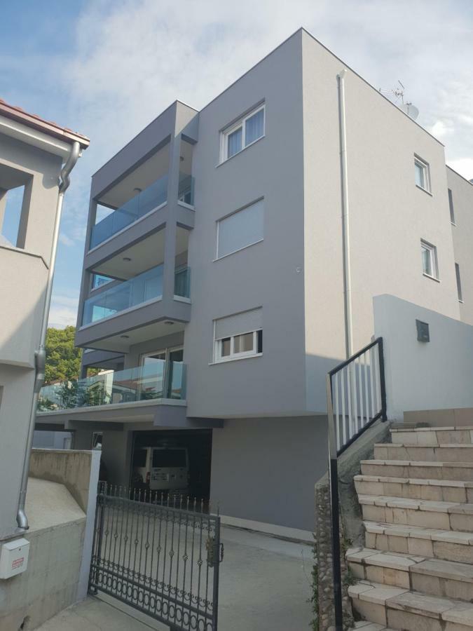 Apartmani Marija Baska Voda Luaran gambar