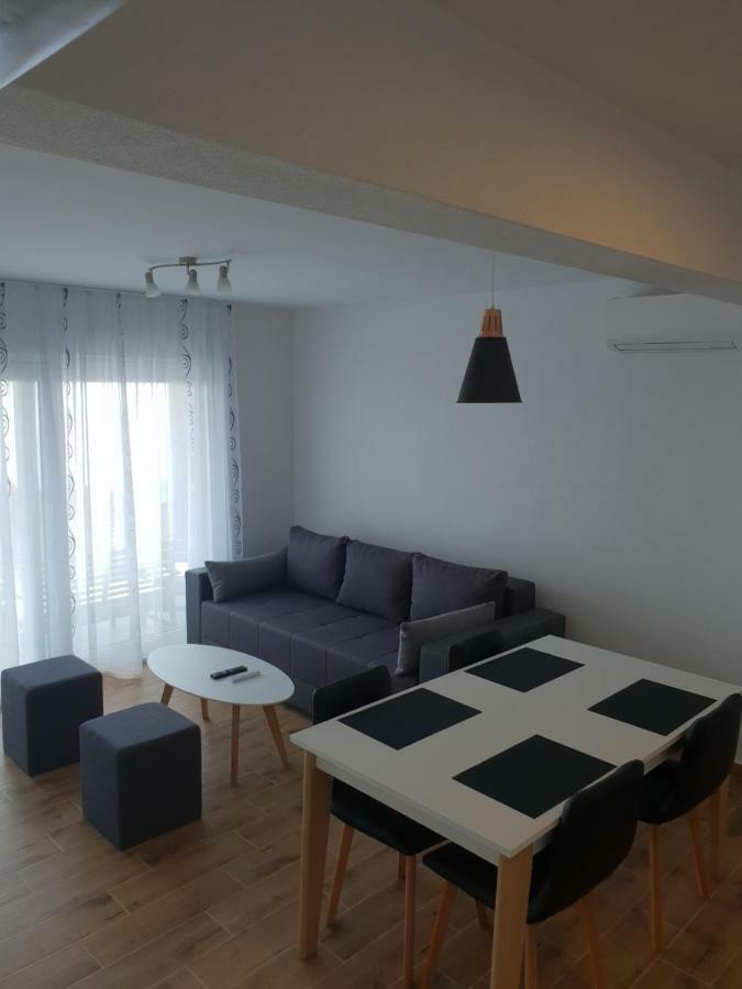 Apartmani Marija Baska Voda Luaran gambar