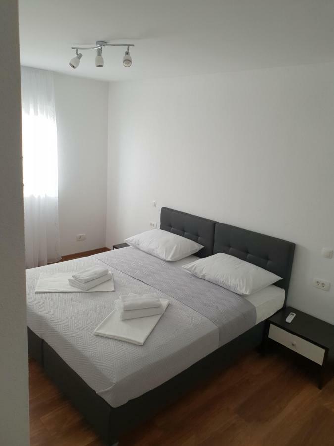 Apartmani Marija Baska Voda Luaran gambar