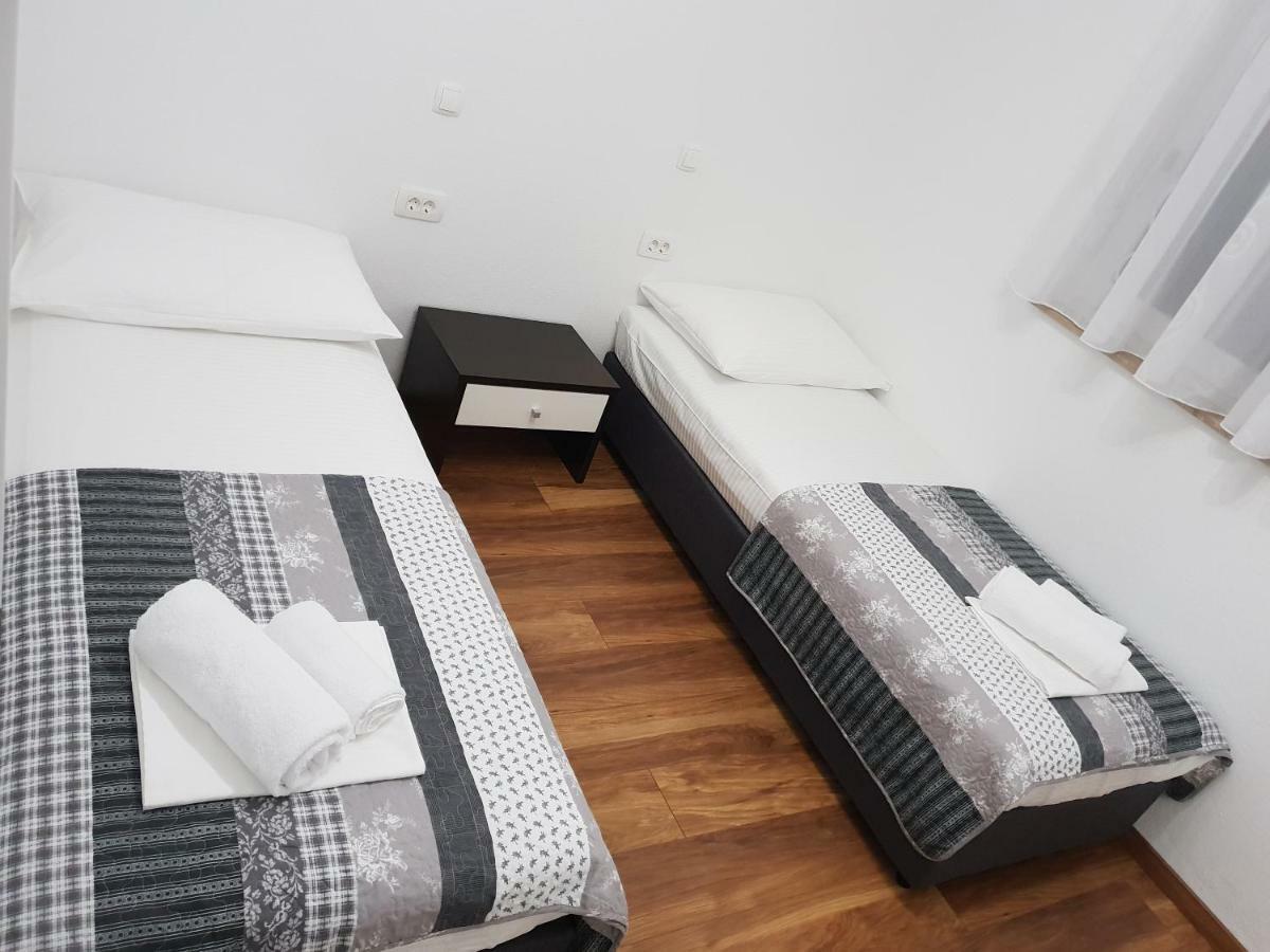Apartmani Marija Baska Voda Luaran gambar